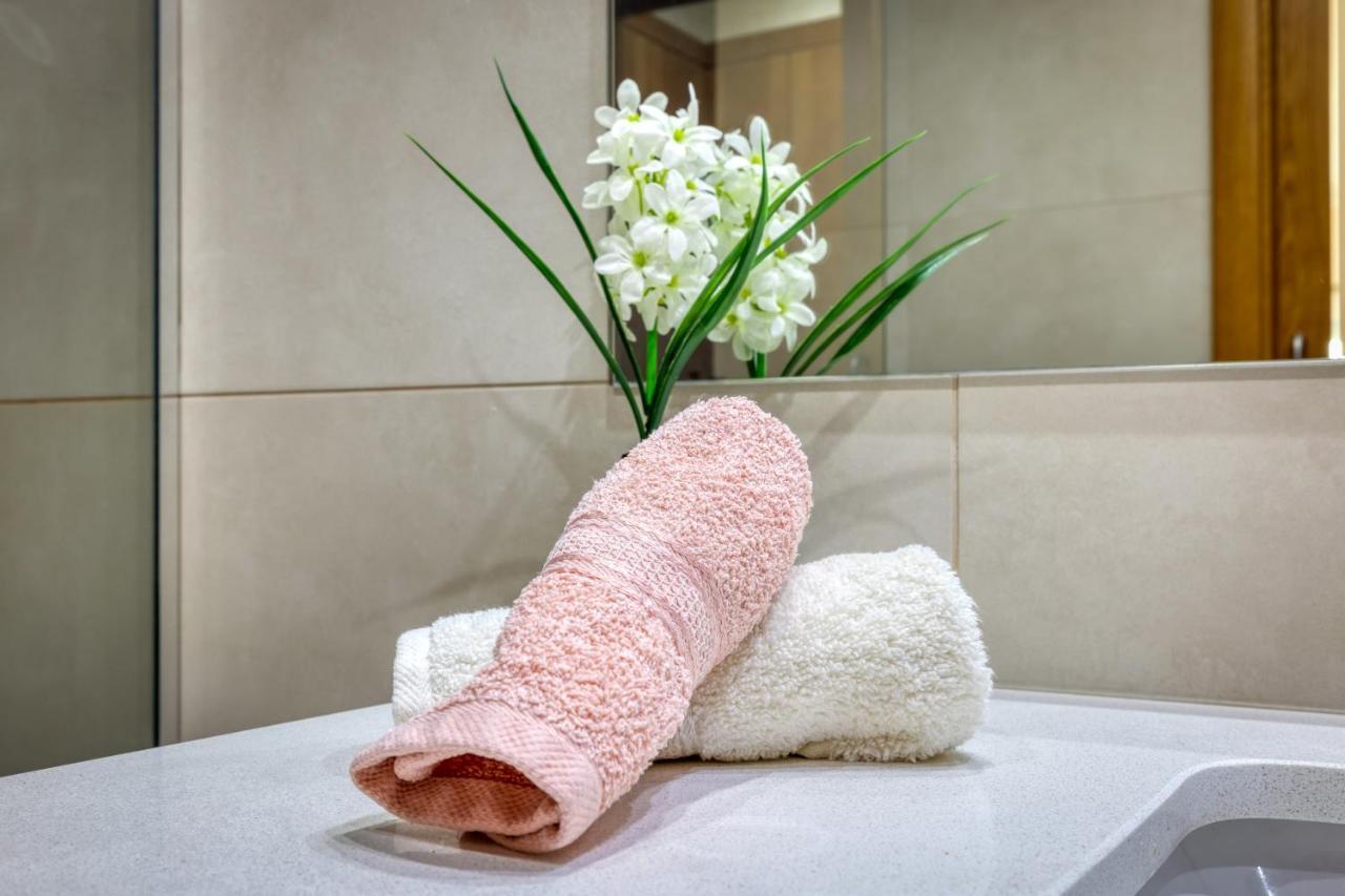 Rocha Prime Luxury Apartment ปอร์ติเมา ภายนอก รูปภาพ