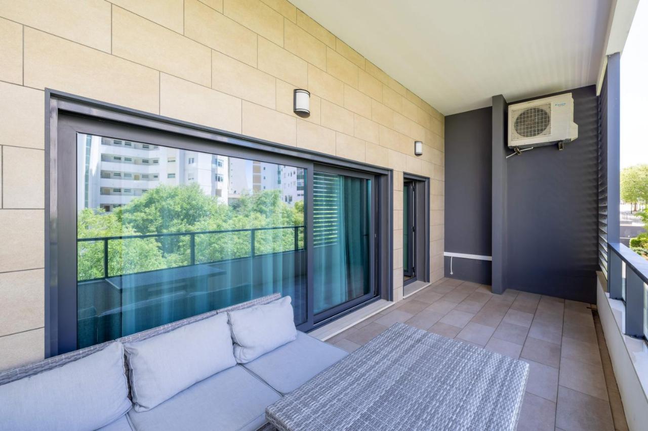Rocha Prime Luxury Apartment ปอร์ติเมา ภายนอก รูปภาพ